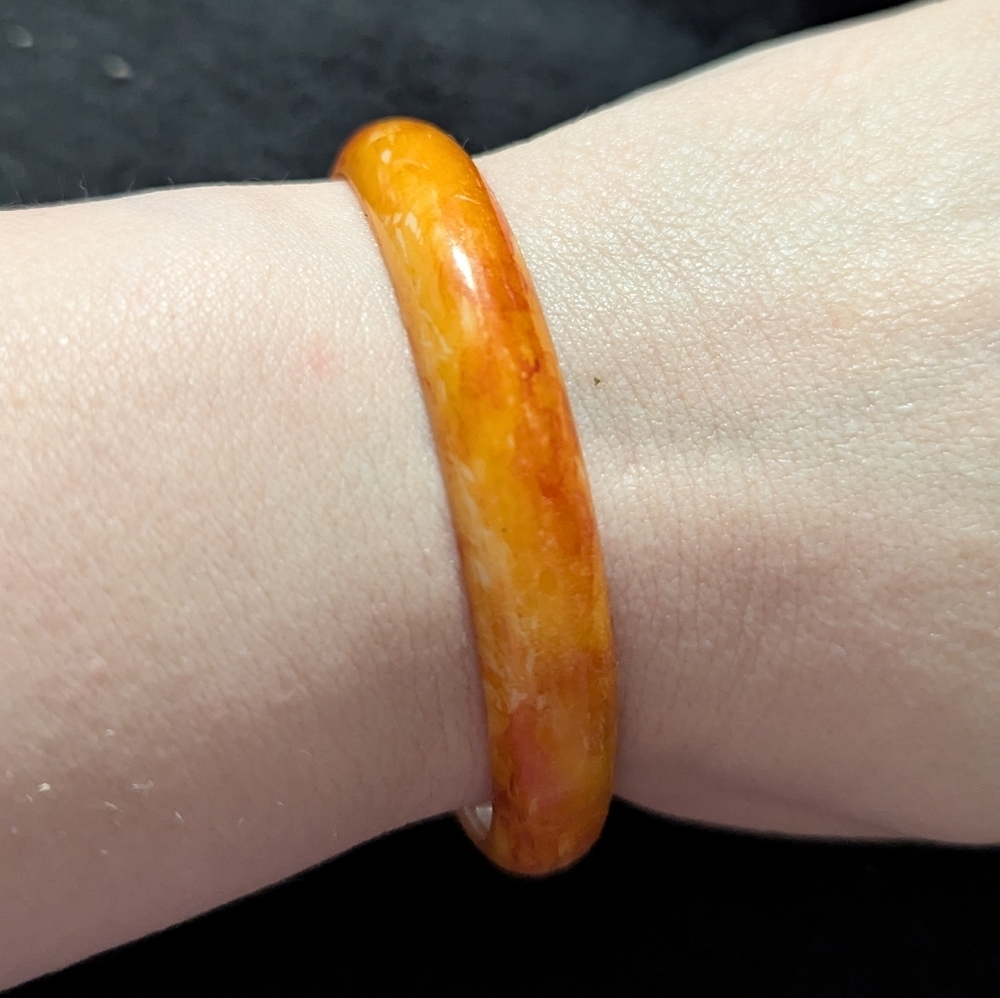 Vintage Orange Swirl Plastic Lightweight Bangle Statement Bracelet